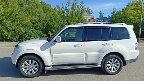 Mitsubishi Pajero, 2008г., полный привод, автомат