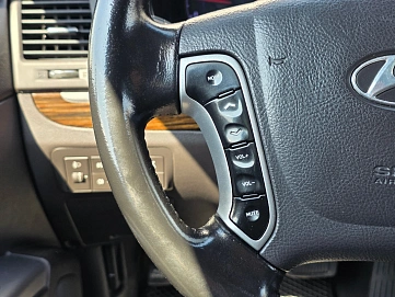 Hyundai Santa Fe, 2011г., полный привод, автомат