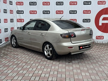 Mazda 3, 2005г., передний привод, автомат