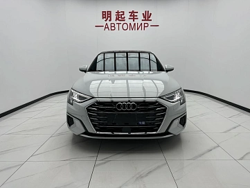 Audi A3, 2023г, передний привод, робот