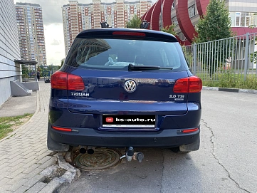Volkswagen Tiguan, 2011г., полный привод, автомат