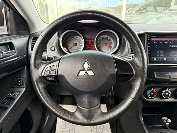 Mitsubishi Lancer, 2007г., передний привод, механика