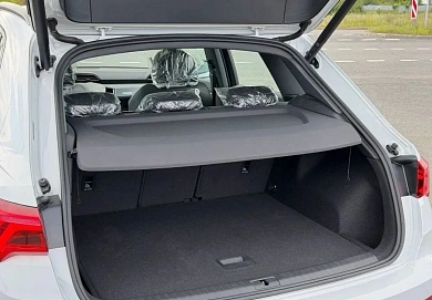 Audi Q3, 2025г., передний привод, робот