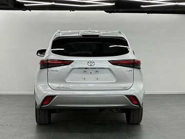 Toyota Highlander, 2026г., полный привод, автомат