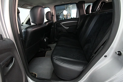 Renault Duster, 2012г., полный привод, механика