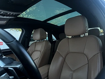 Porsche Macan, 2020г., передний привод, робот