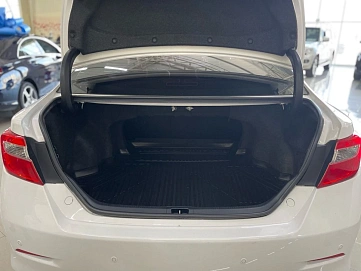 Toyota Camry, 2014г., передний привод, автомат