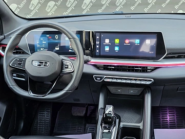 Geely Coolray, 2024г., передний привод, робот
