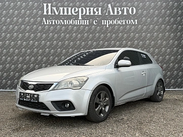 Kia Ceed, 2011г., передний привод, механика