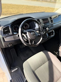 Volkswagen Multivan, 2019г., передний привод, робот