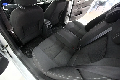 Citroen C4, 2015г., передний привод, автомат