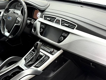 Geely Atlas, 2019г., полный привод, автомат