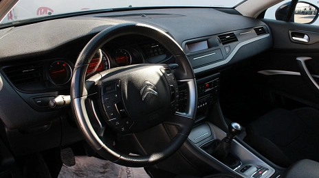 Citroen C5, 2013г., передний привод, механика