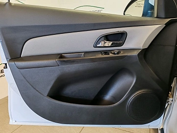 Chevrolet Cruze, 2013г., передний привод, механика