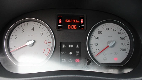 Renault Logan, 2011г., передний привод, механика