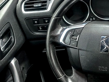 Citroen DS4, 2012г., передний привод, автомат