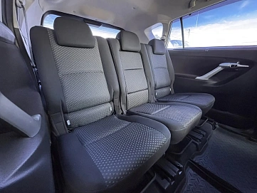 Toyota Verso, 2011г., передний привод, вариатор