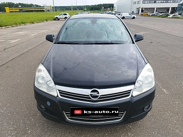 Opel Astra, 2012г., передний привод, робот