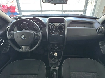 Renault Duster, 2016г., полный привод, механика