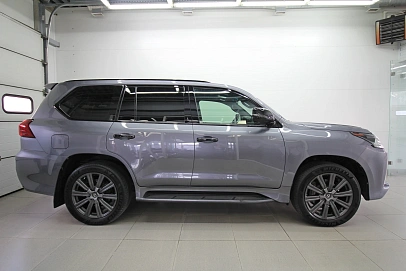 Lexus LX, 2018г., полный привод, автомат