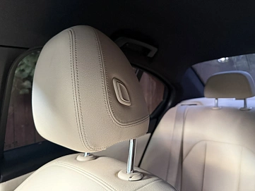 BMW 3 серии, 2019г, задний привод, автомат