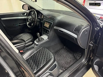 Skoda Octavia, 2009г., передний привод, механика