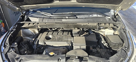 Toyota Highlander, 2014г., передний привод, автомат