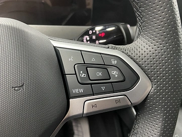 Volkswagen Tavendor, 2026г., полный привод, робот