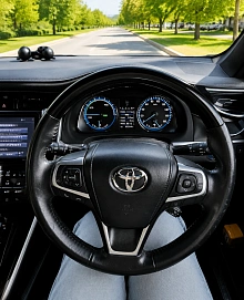 Toyota Harrier, 2016г., полный привод, вариатор