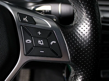 Mercedes-Benz E-Класс, 2015г., задний привод, автомат