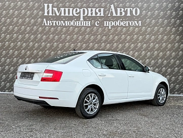 Skoda Octavia, 2019г., передний привод, автомат