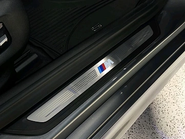 BMW 5 серии, 2017г., полный привод, автомат