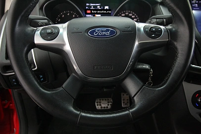 Ford Focus, 2014г., передний привод, робот