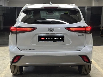 Toyota Highlander, 2026г., полный привод, автомат