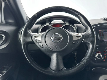 Nissan Juke, 2012г., передний привод, механика