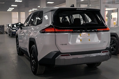 Toyota RAV4, 2026г., полный привод, вариатор