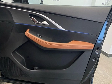 Omoda C5, 2023г., полный привод, робот