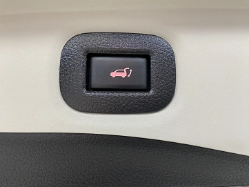 Nissan X-Trail, 2017г., полный привод, вариатор