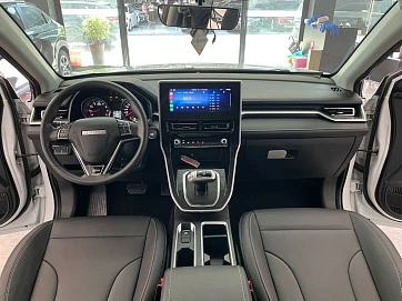Haval M6, 2023г., передний привод, робот