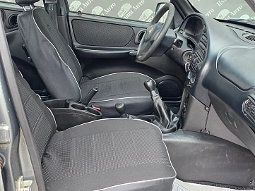 Chevrolet Niva, 2018г., полный привод, механика