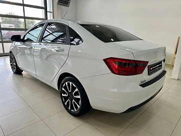 Lada (ВАЗ) Vesta, 2017г., передний привод, механика