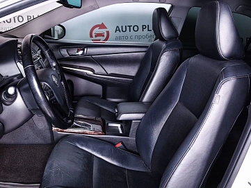 Toyota Camry, 2016г., передний привод, автомат