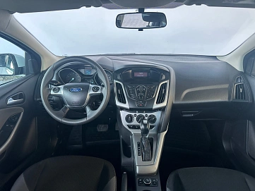 Ford Focus, 2012г., передний привод, робот