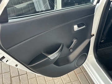 Kia Rio, 2012г., передний привод, механика