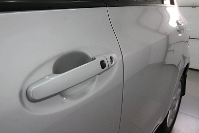 Toyota Yaris, 2008г., передний привод, робот