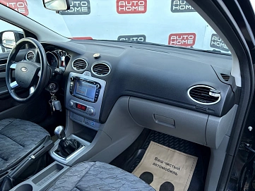Ford Focus, 2008г., передний привод, механика