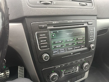 Skoda Yeti, 2012г., полный привод, робот