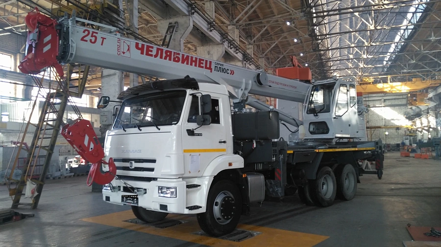 Челябинец КС 55732, 2025г.