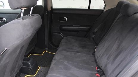 Nissan Tiida, 2008г., передний привод, механика