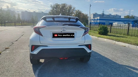 Toyota C-HR, 2020г., передний привод, вариатор